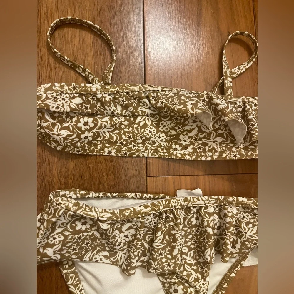 Rylee + Cru Parker Bikini - golden ditsy size 2-3yr - Picture 2 of 3